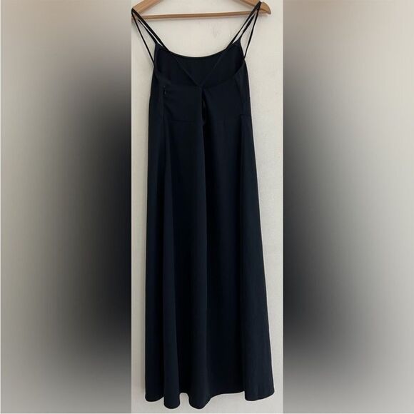 NWT Everlane The Japanese GoWeave Cross Back
Midi Slip Dress Size 2 - Picture 6 of 13